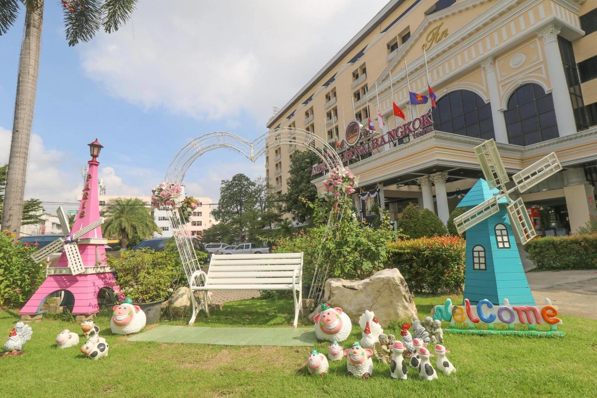 Hotel Chaleena Princess à Bangkok Extérieur photo